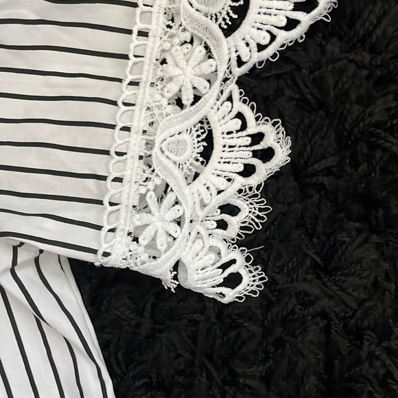 Black & White striped off the shoulder Blouse - Picture 2 of 2